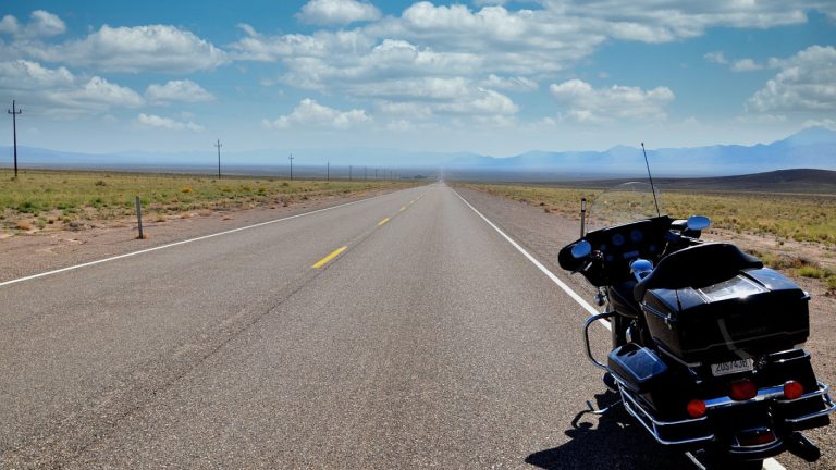 Comment entreprendre un road trip à moto lors d’un voyage à l’étranger
