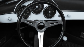 Pourquoi le volant est au cœur des sensations de pilotage ?