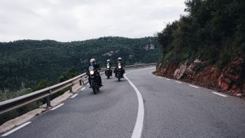 La Corse à moto : 700 km de routes mythiques à découvrir hors des sentiers battus